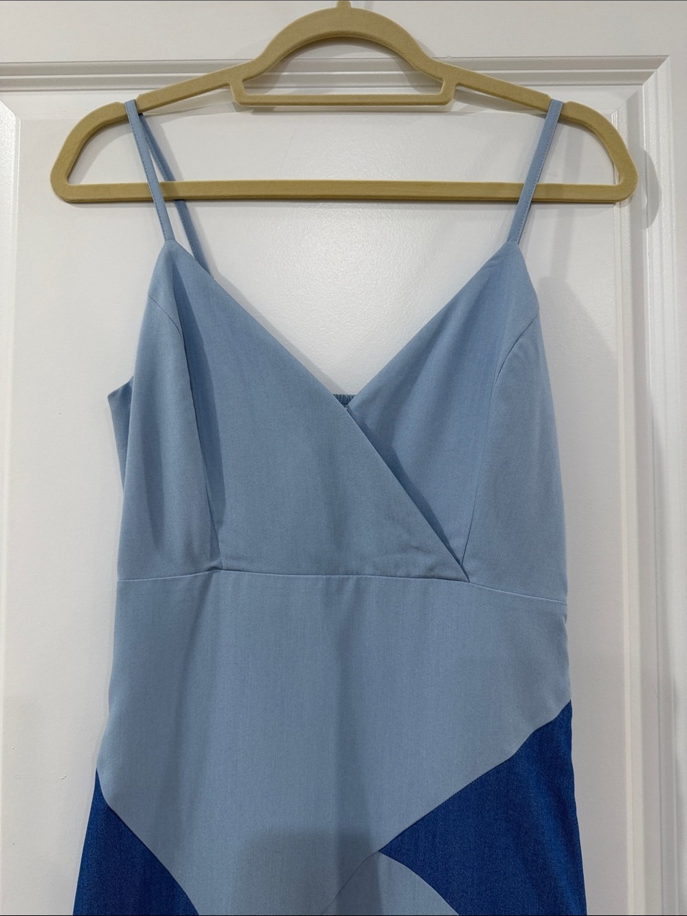 Two-Tone Blue Asymmetrical Ruffle Dress - Picture 2 of 8